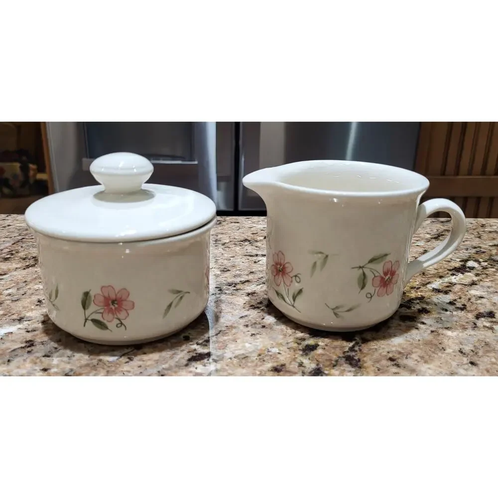 Biltons sugar creamer